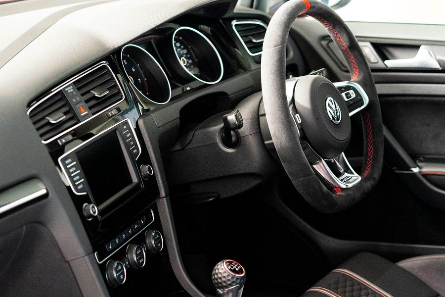 2016 Volkswagen Golf GTI Clubsport S