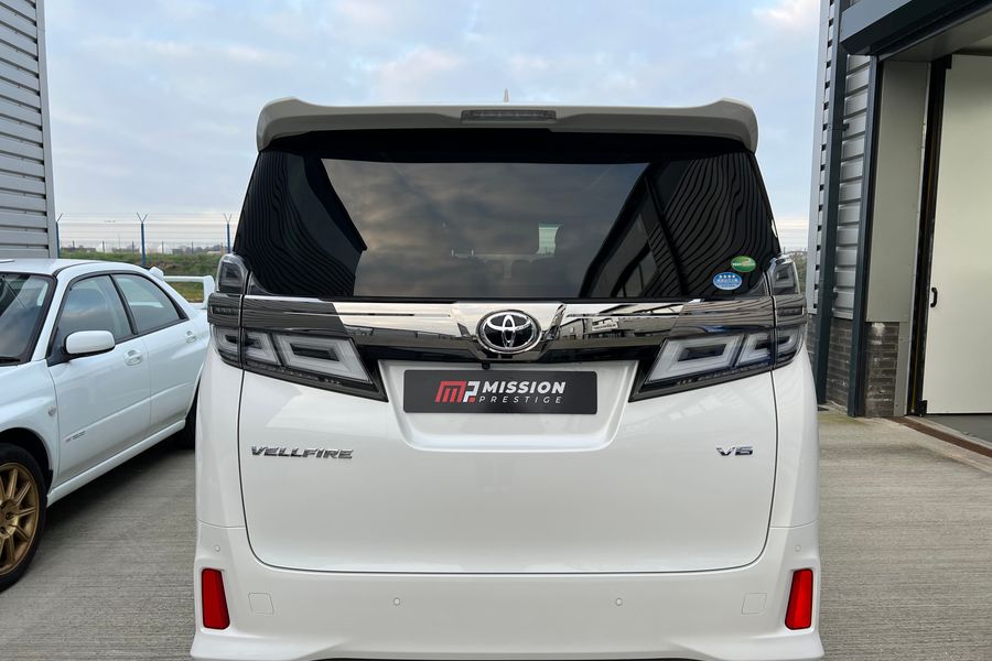 Toyota Vellfire In Stock Pilot Seat 3.5 4wd