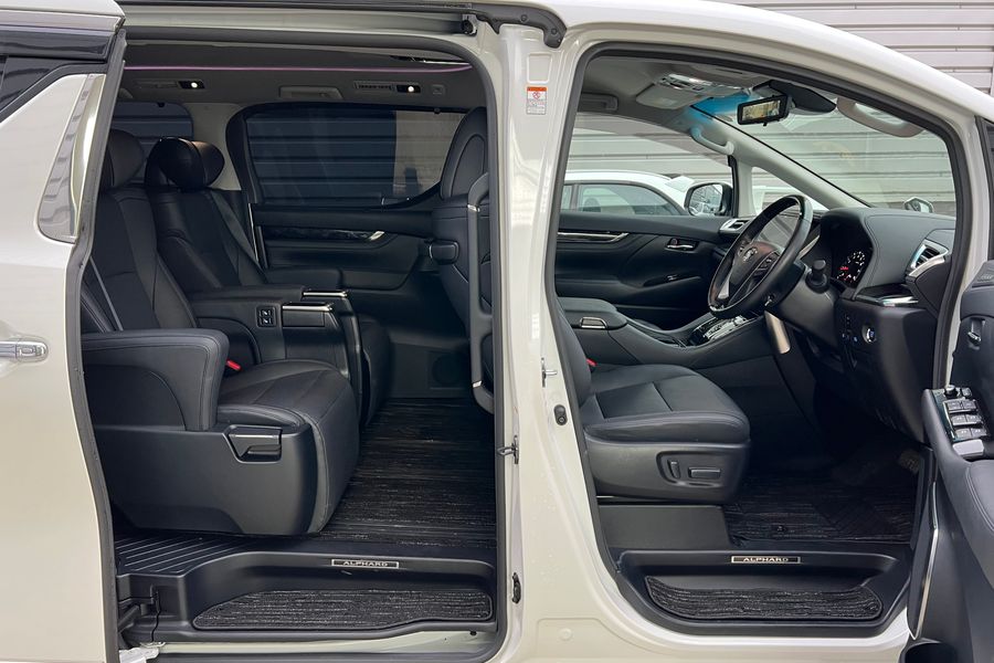 Toyota Alphard, In Stock, 3.5 4WD Pilot Seat,