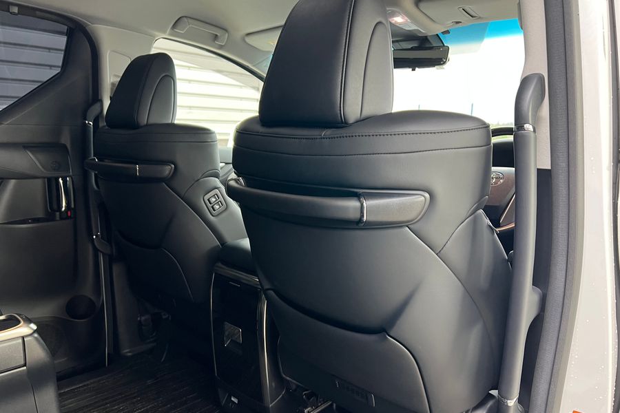 Toyota Alphard, In Stock, 3.5 4WD Pilot Seat,