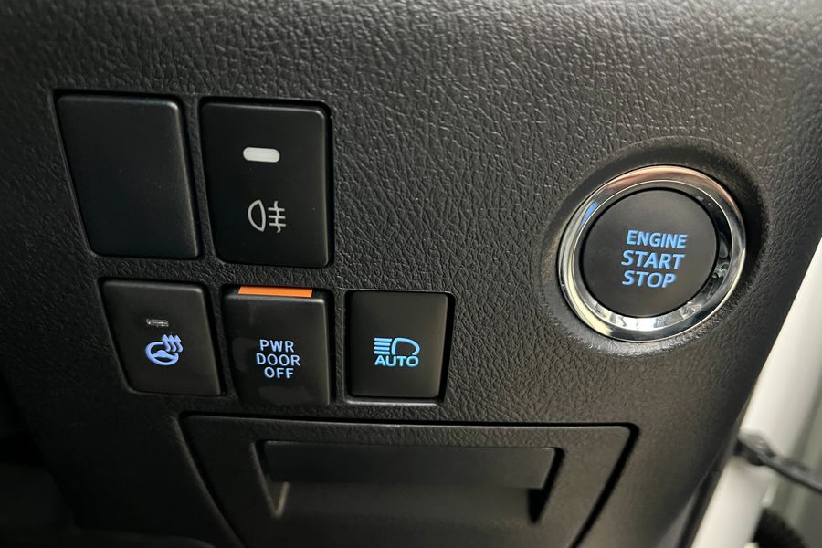 Toyota Alphard, In Stock, 3.5 4WD Pilot Seat,
