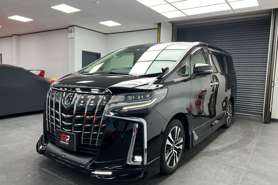 Toyota Alphard: 3.5 Automatic