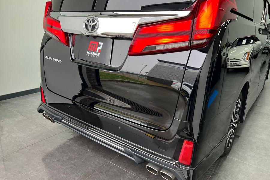 Toyota Alphard: 3.5 Automatic