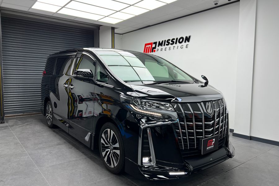Toyota Alphard: 3.5 Automatic