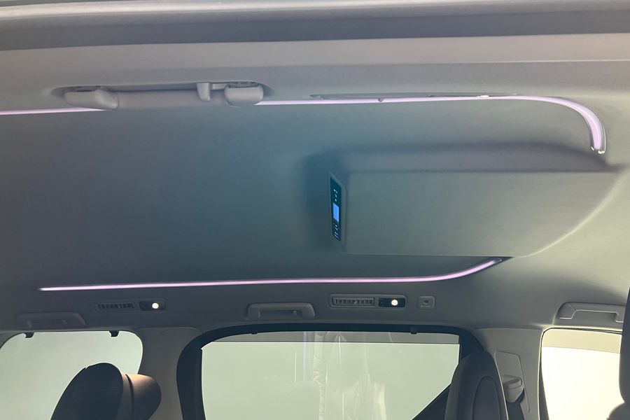 Toyota Alphard: 3.5 Automatic