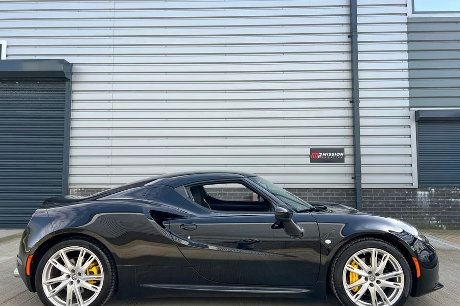 2017 Alfa Romeo 4C