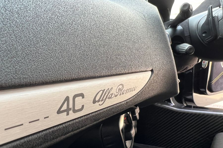 2017 Alfa Romeo 4C