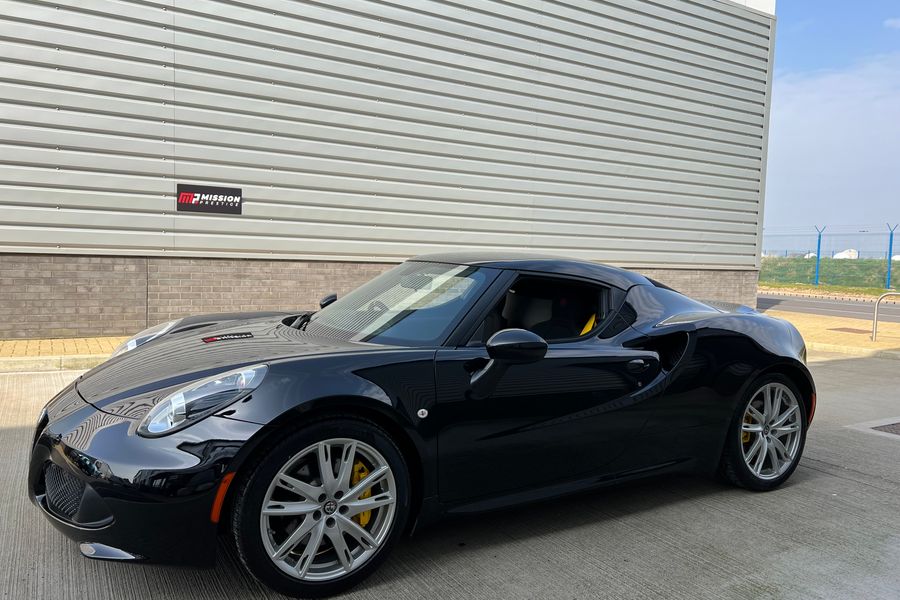 2017 Alfa Romeo 4C