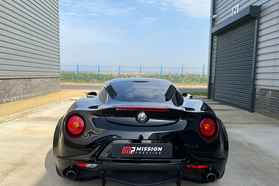 2017 Alfa Romeo 4C