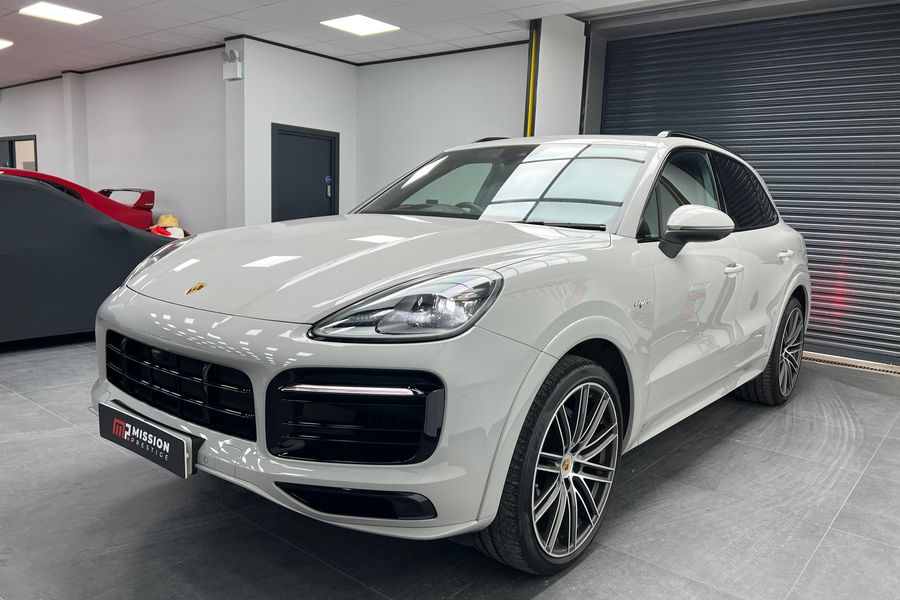 2020 Porsche Cayenne E-Hybrid