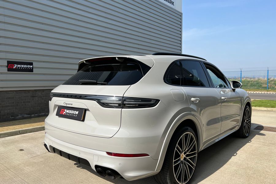 2020 Porsche Cayenne E-Hybrid