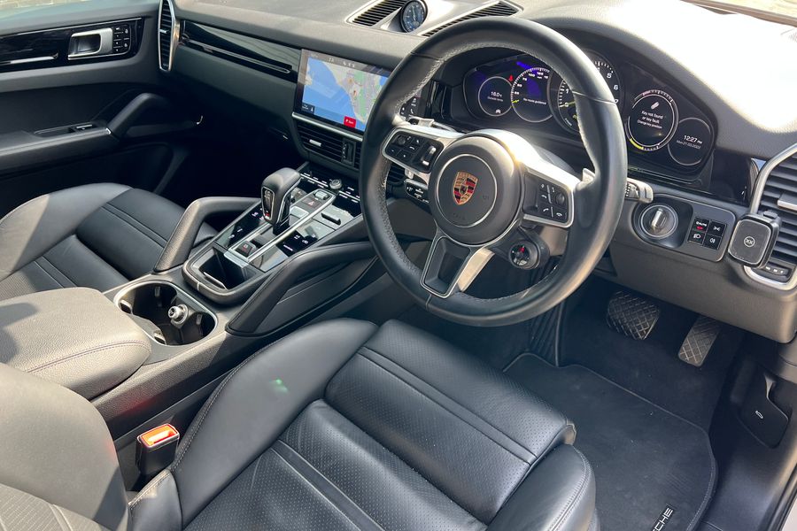 2020 Porsche Cayenne E-Hybrid