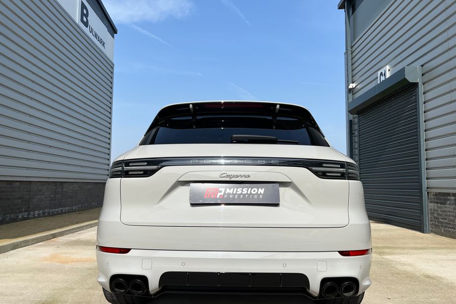 2020 Porsche Cayenne E-Hybrid