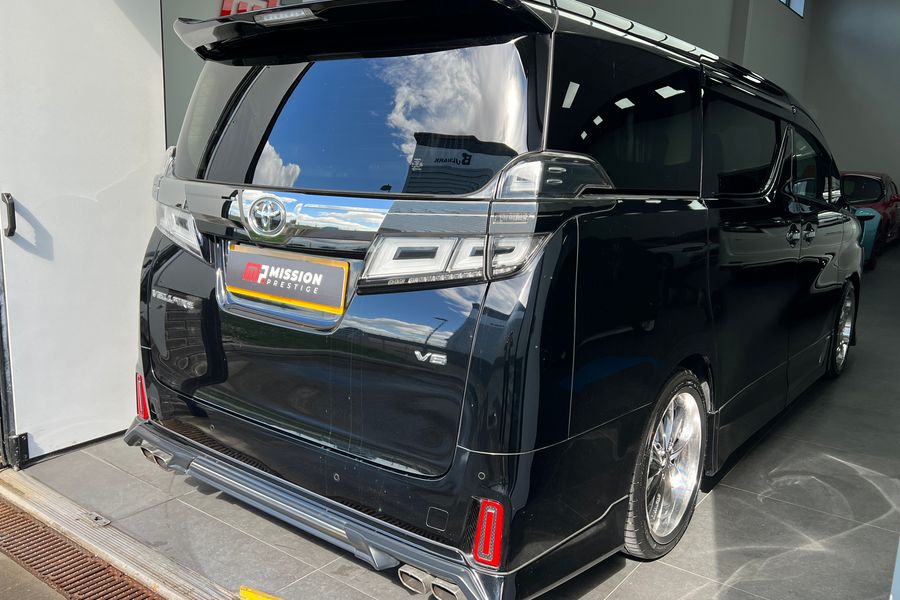 Toyota Vellfire In Stock Pilot Seat 3.5 4wd
