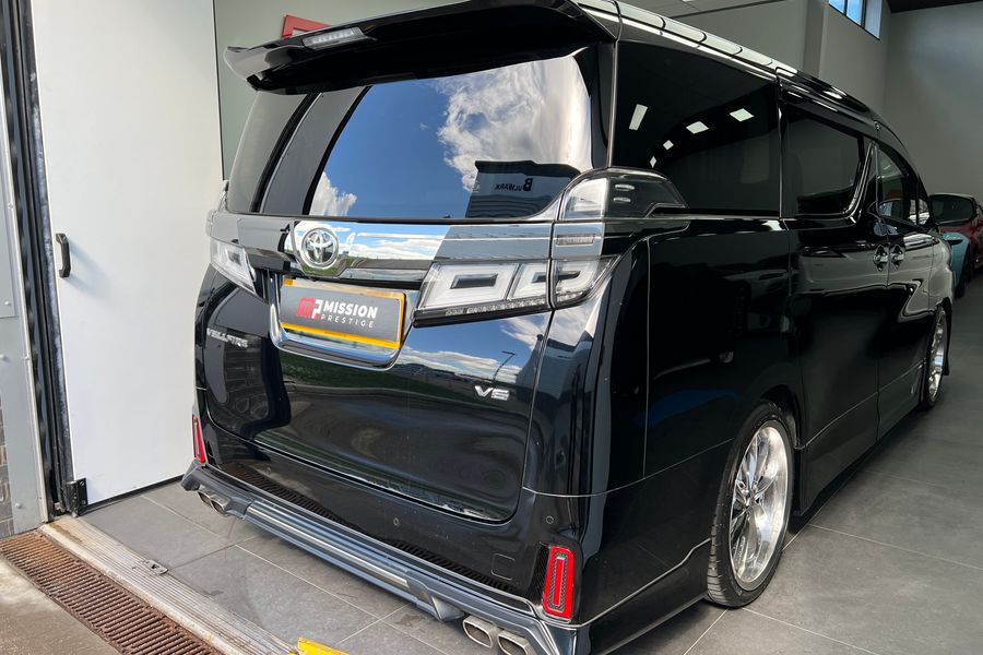 Toyota Vellfire In Stock Pilot Seat 3.5 4wd