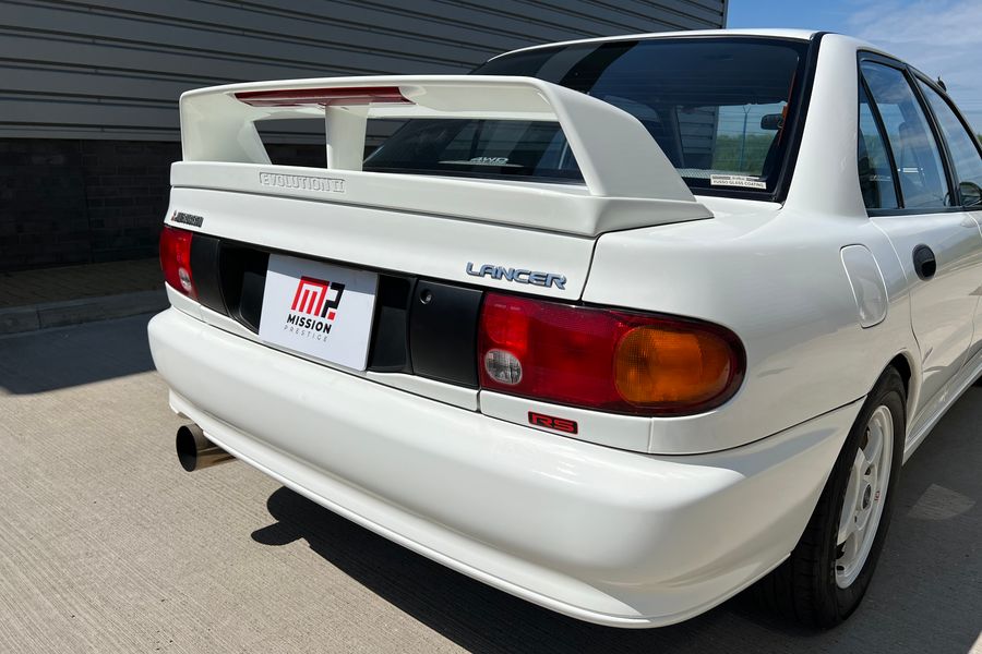 Mitsibushi Lancer Evo 2 RS