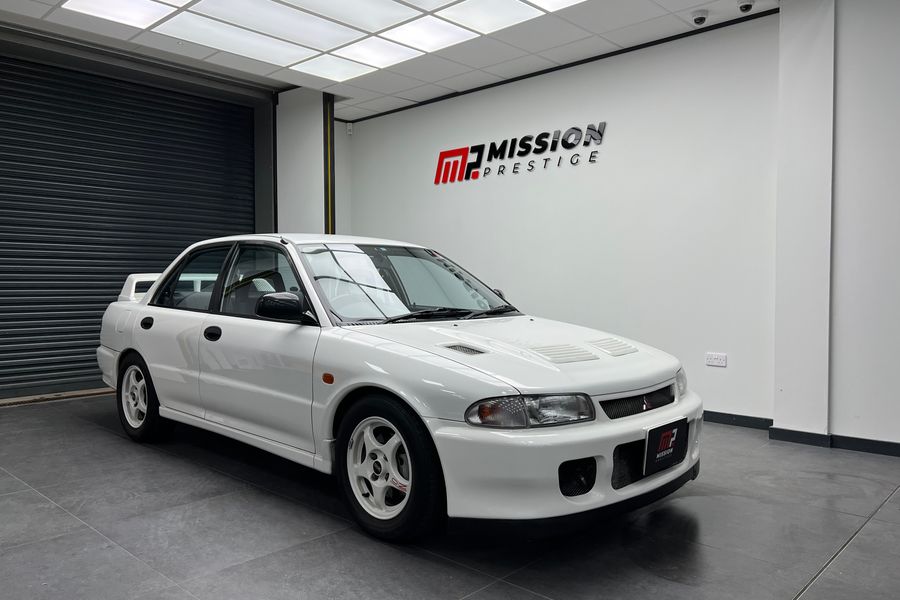 Mitsibushi Lancer Evo 2 RS