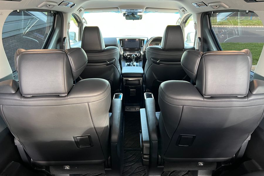 2019 Toyota Vellfire 2.5