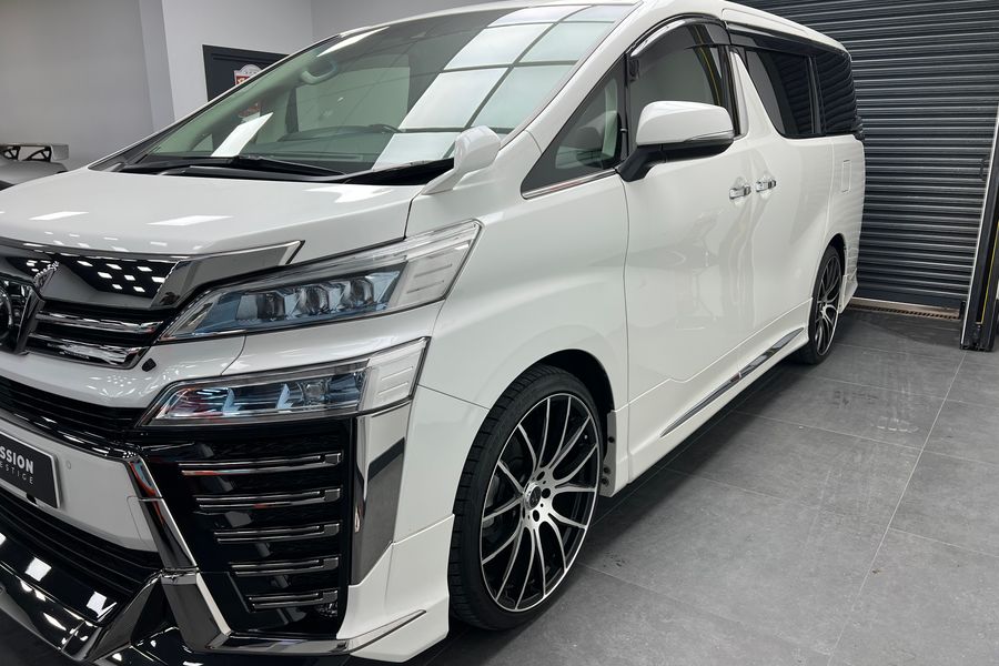 2019 Toyota Vellfire 2.5