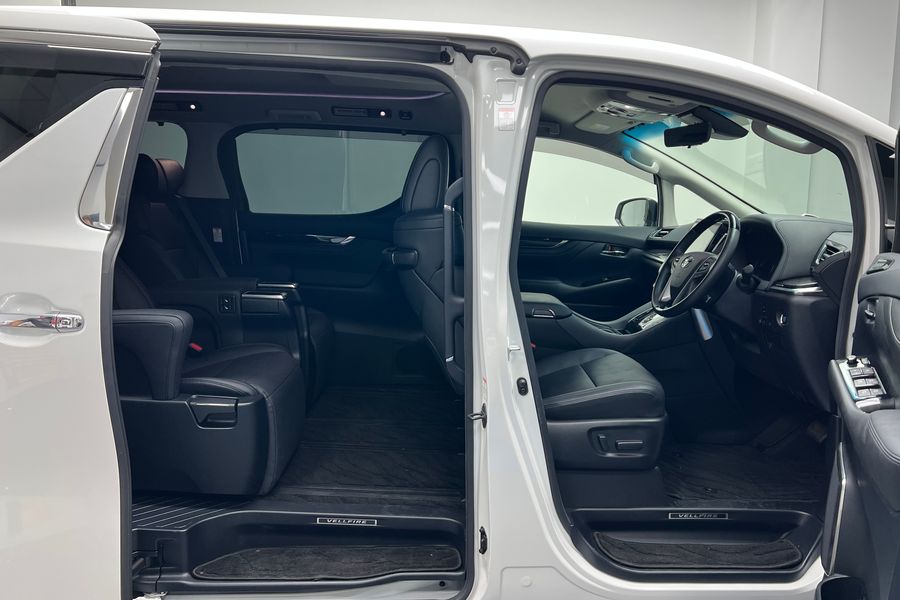 2019 Toyota Vellfire 2.5