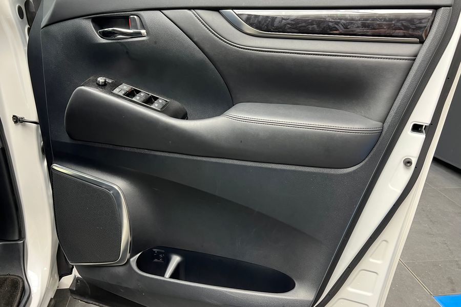 2019 Toyota Vellfire 2.5