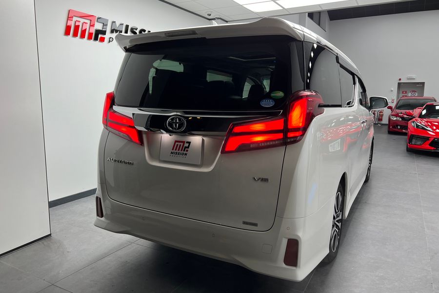 2019 Toyota Alphard 3.5
