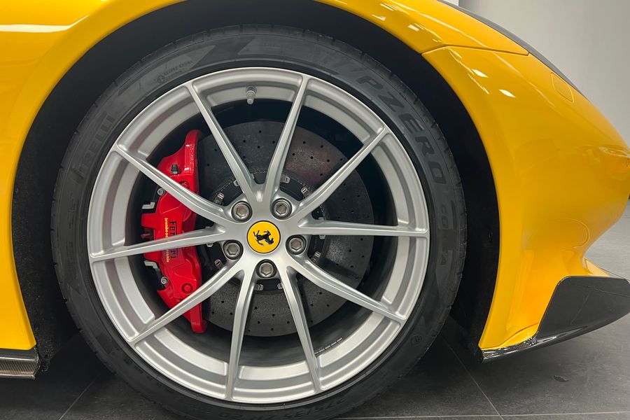 2016 Ferrari F12tdf