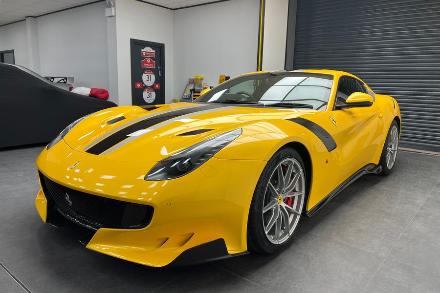 2016 Ferrari F12tdf