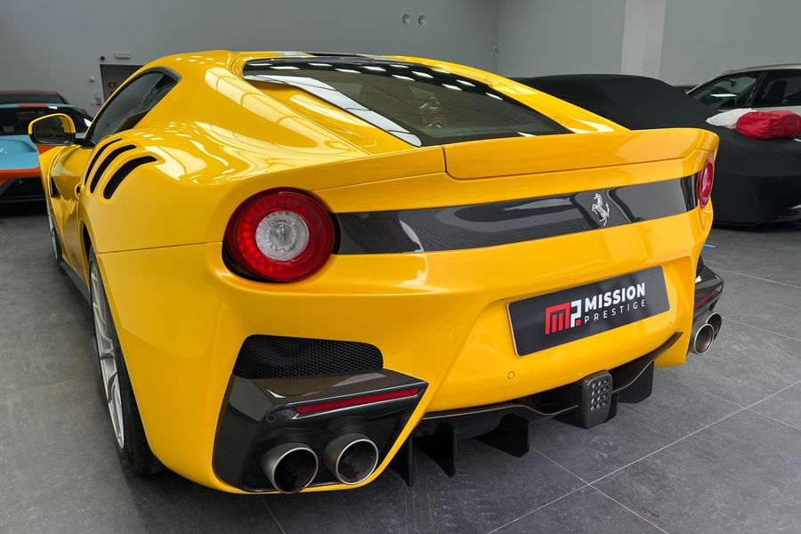 2016 Ferrari F12tdf