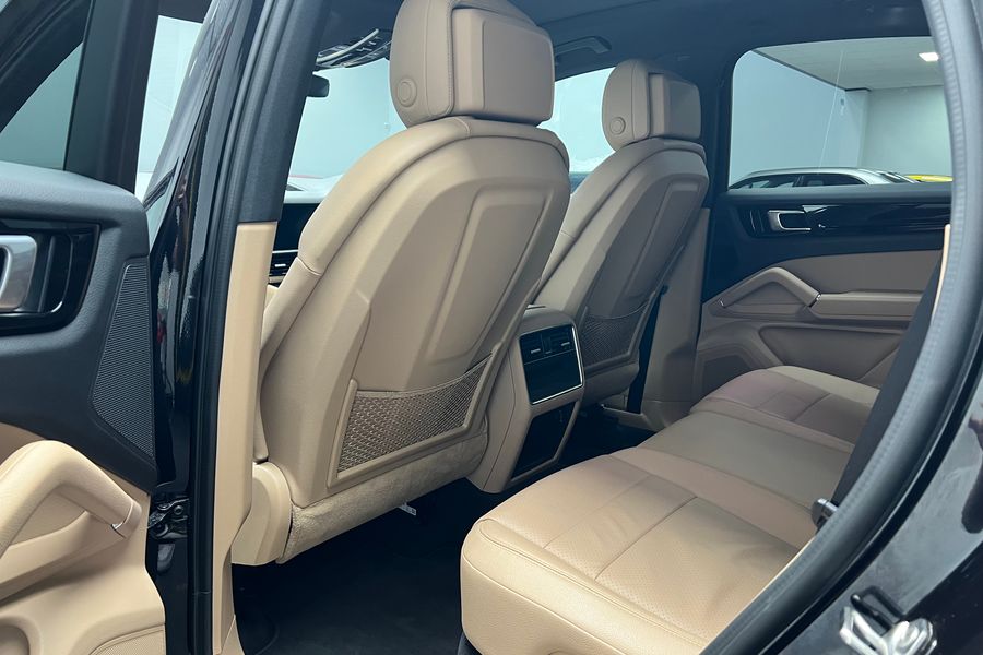 2018 Porsche Cayenne S