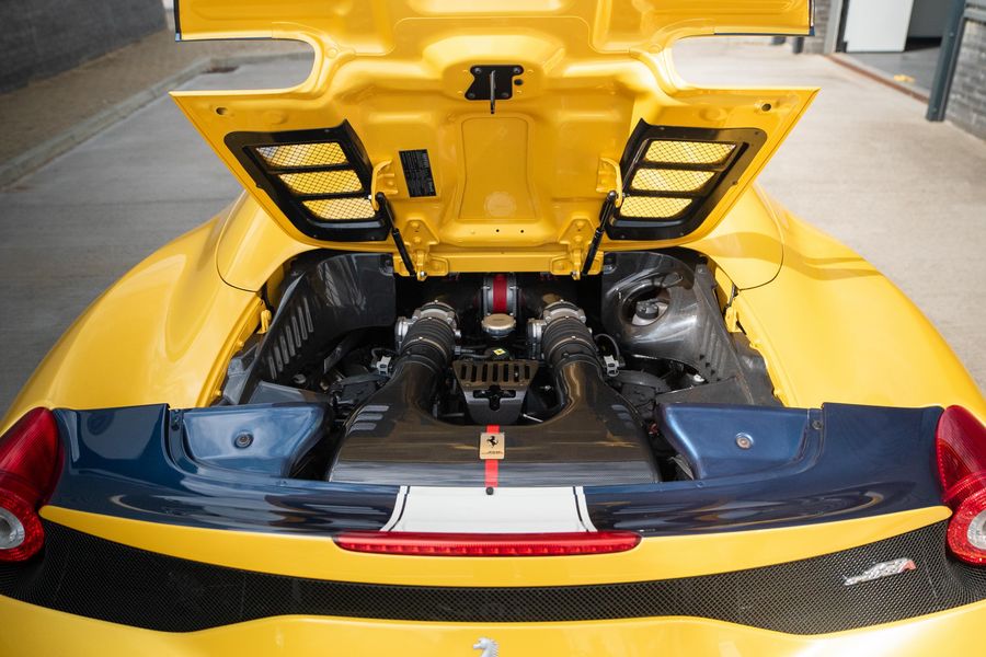 2015 Ferrari 458 Speciale Aperta