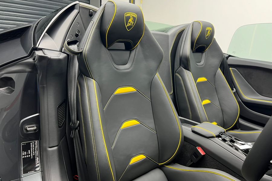 2023 Lamborghini Huracan Evo Spyder