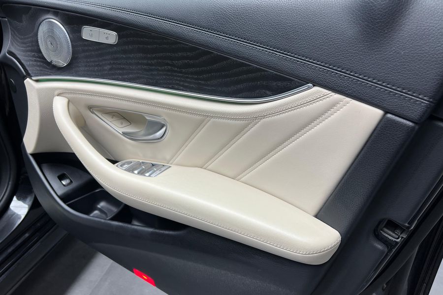 2017 Mercedes-Benz E43 AMG