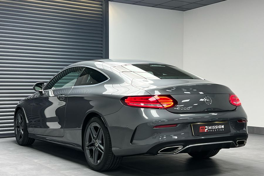 2019 Mercedes-Benz C200 AMG-line