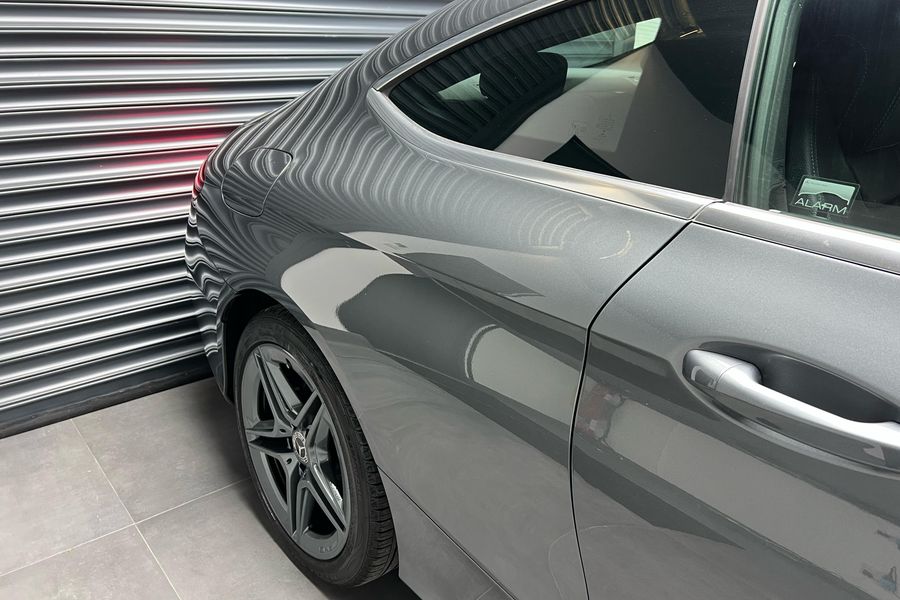 2019 Mercedes-Benz C200 AMG-line
