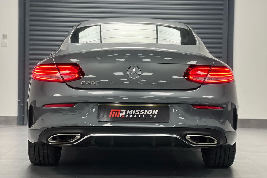 2019 Mercedes-Benz C200 AMG-line