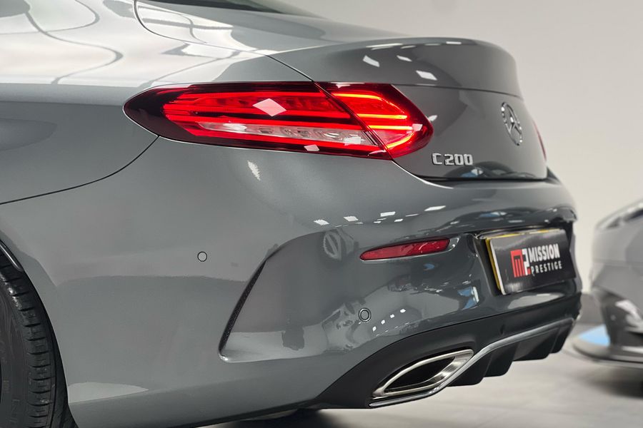2019 Mercedes-Benz C200 AMG-line