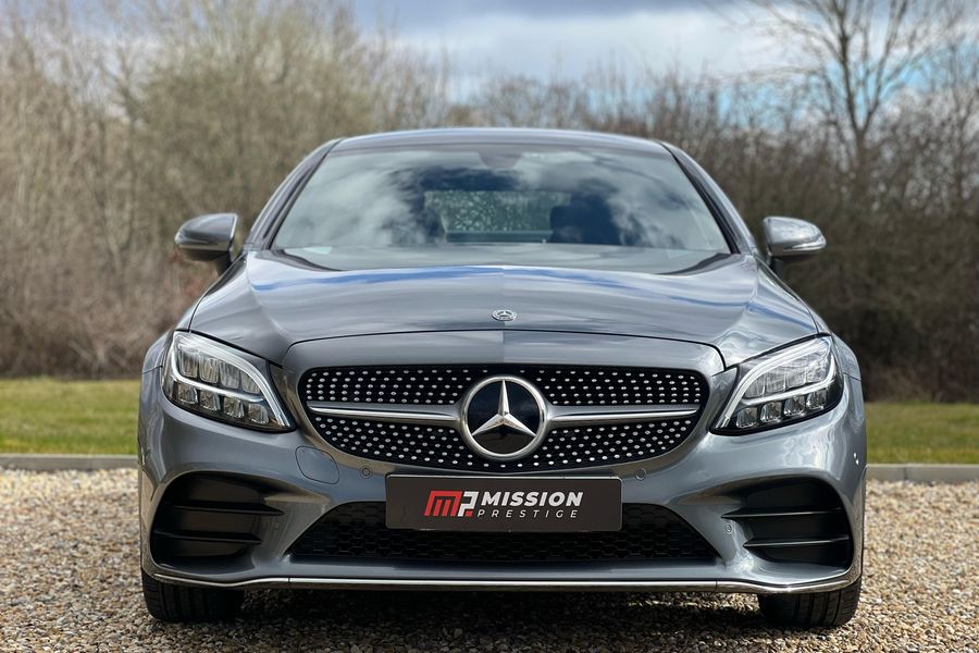 2019 Mercedes-Benz C200 AMG-line