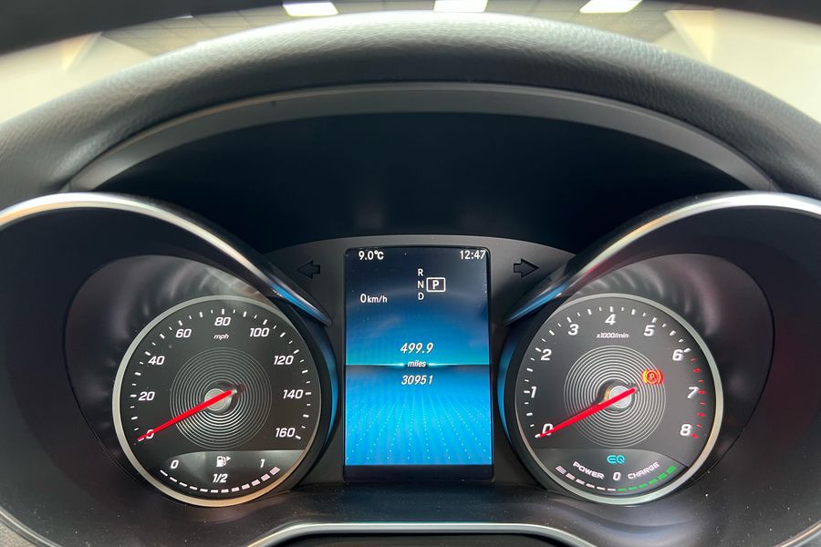2019 Mercedes-Benz C200 AMG-line