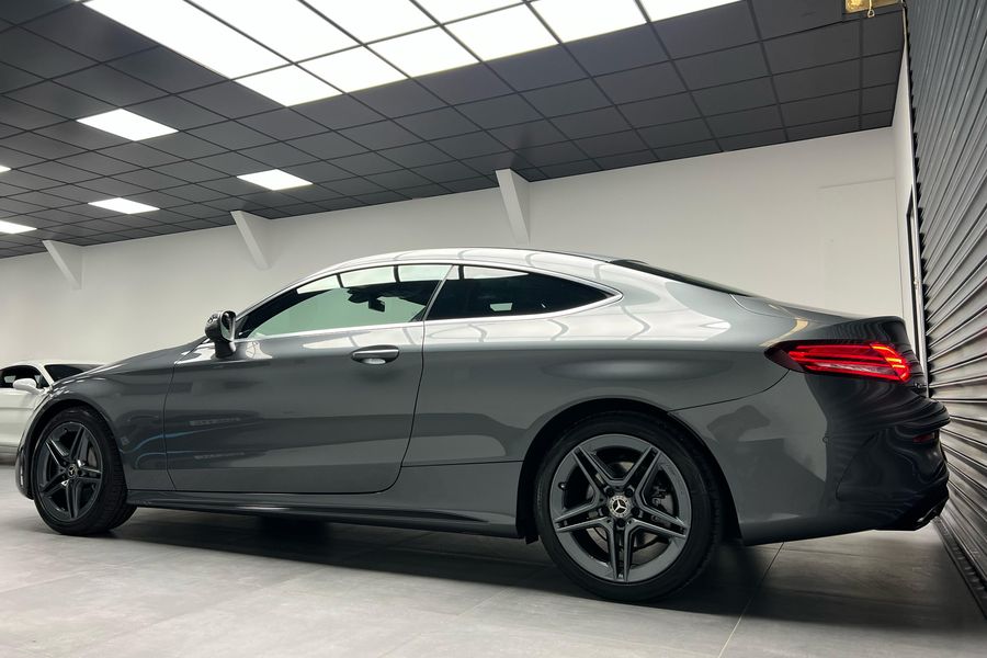 2019 Mercedes-Benz C200 AMG-line