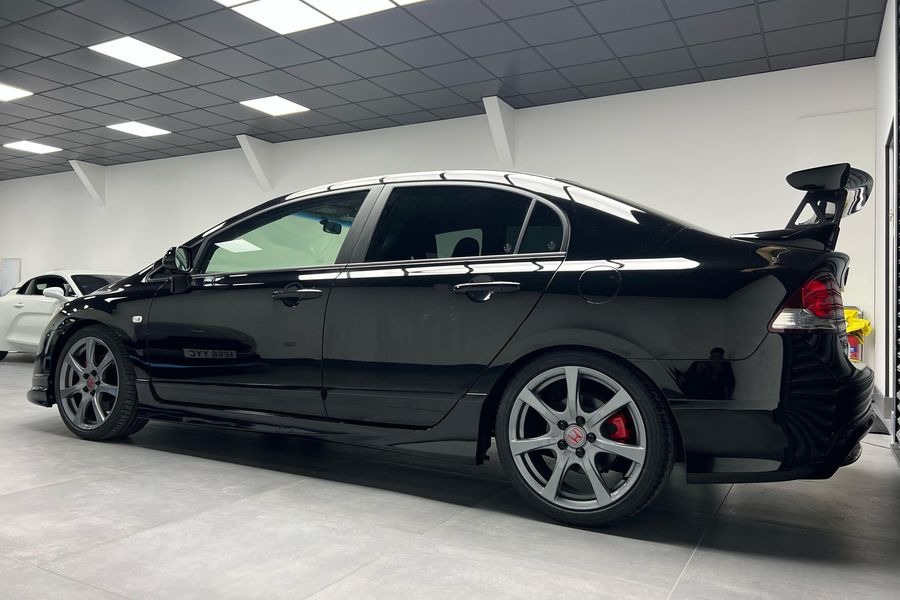 2009 Honda Civic Type-R FD2