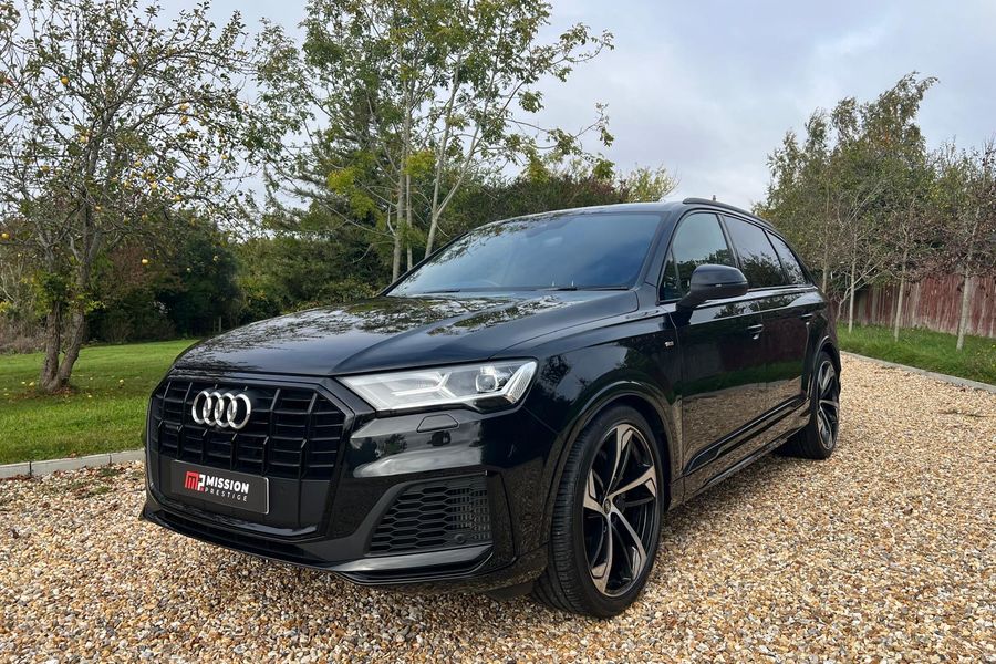 2022 Audi Q7 Black Edition