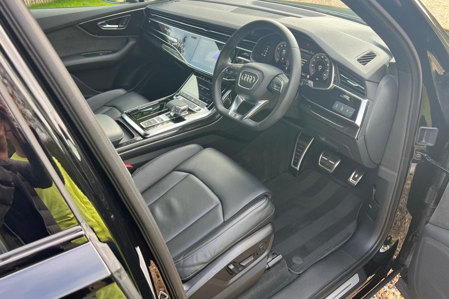 2022 Audi Q7 Black Edition