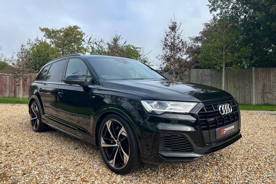 2022 Audi Q7 Black Edition
