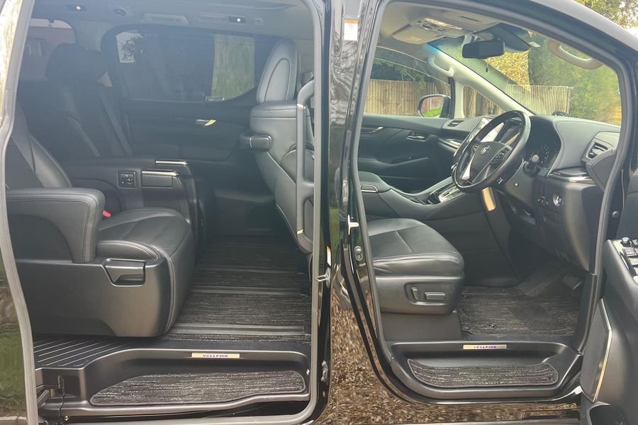 2018 Toyota Vellfire