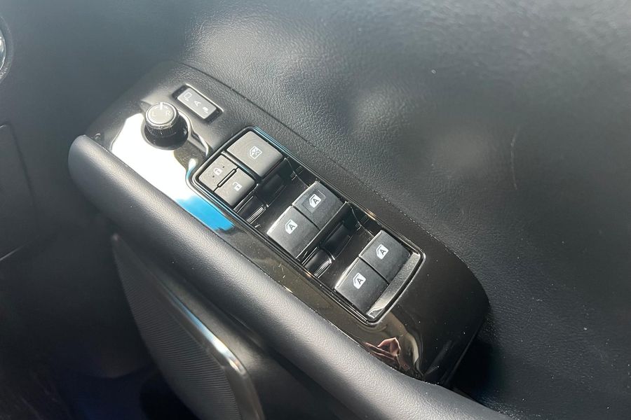2018 Toyota Vellfire
