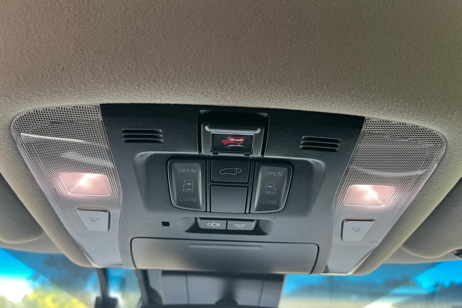 2018 Toyota Vellfire