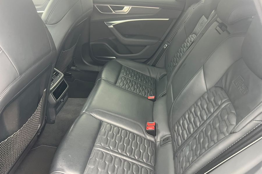 2021 Audi RS6 Carbon Black
