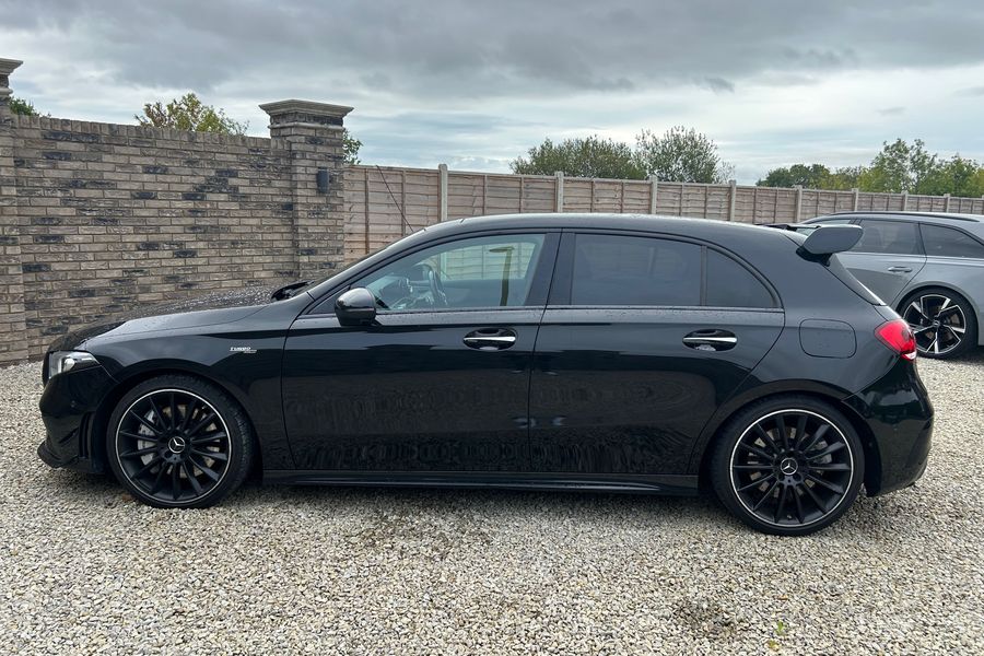 2019 Mercedes-Benz  A35 AMG