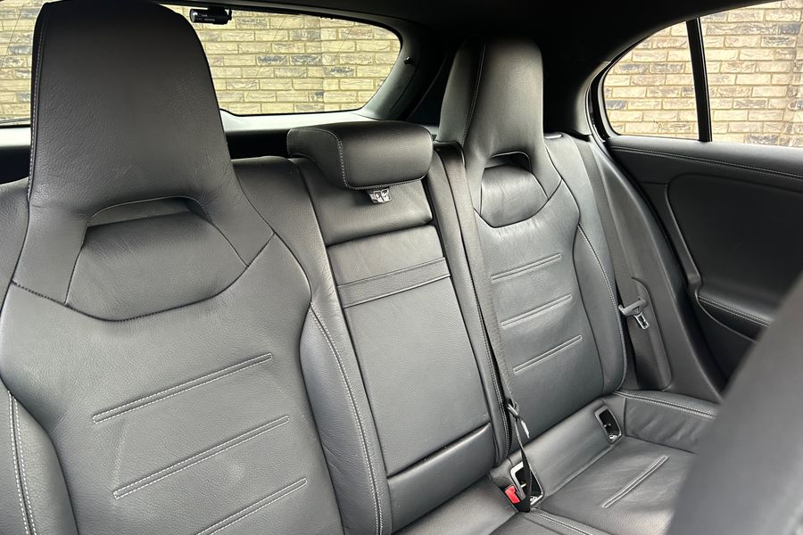 2019 Mercedes-Benz  A35 AMG